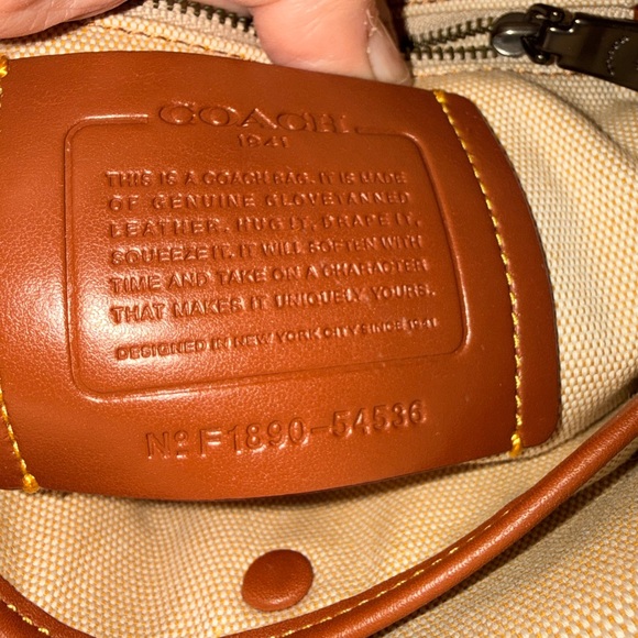 Coach 1941 Pebble
Leather Rogue Bag 25. Never used - Picture 13 of 14